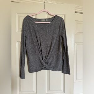 Zella Sweater long sleeves grey size large